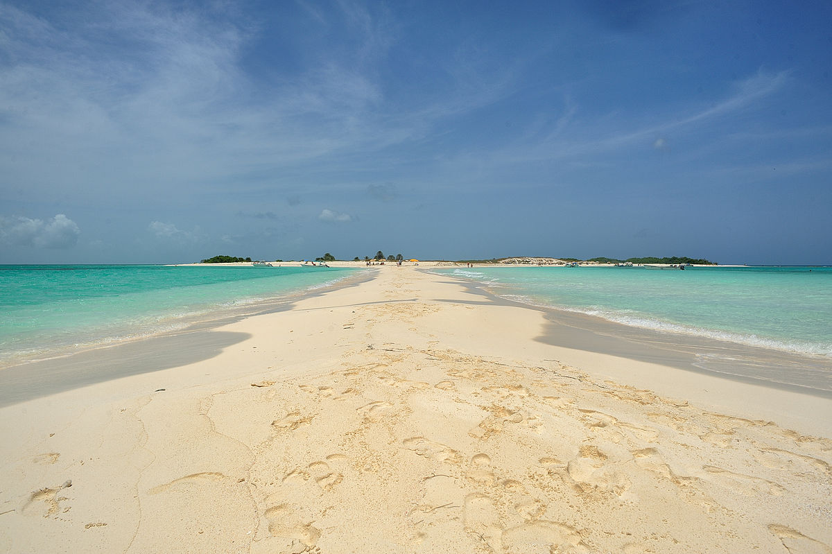 Cayo de Agua, Los Roques Archipelago, Venezuela